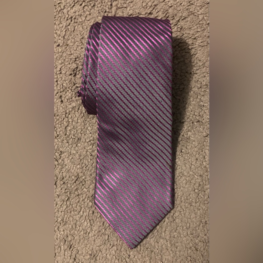 Express Studio Long Tie, Pink/Gray Stripes
